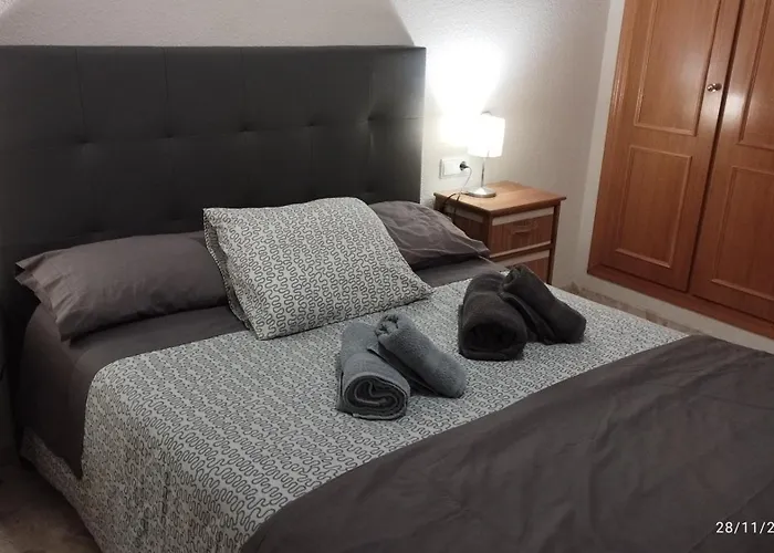 Apartamento Centrico Torres De Quart.